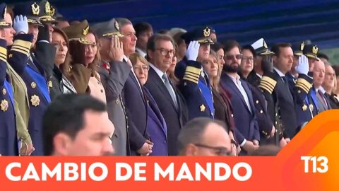 Bachelet y Boric acuden a cambio de mando aéreo