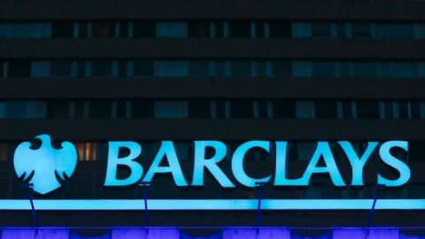 Barclays recortará 5.000 empleos por ajuste de costos con IA