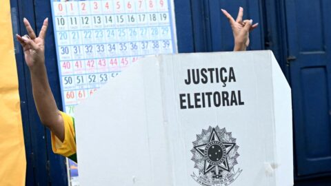 Brasil llega a un balotaje de resultado incierto entre Lula y Flávio Bolsonaro