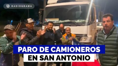 Camioneros bloquean accesos a depósitos en San Antonio por alza de combustibles