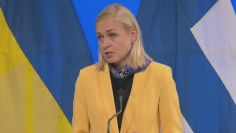 Cancilleres de Finlandia, Noruega y Ucrania hablan en Helsinki