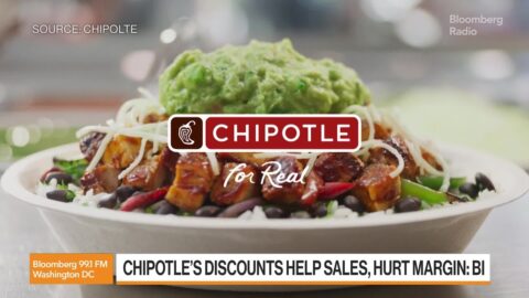 Chipotle supera previsiones de ventas con nuevo pollo y chips