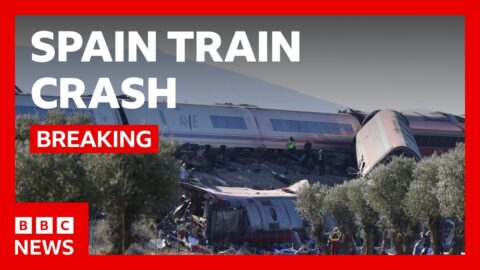 Choque de dos trenes al sur de Madrid deja al menos 10 muertos