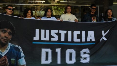 Comienzan los alegatos en el juicio por la muerte de Maradona