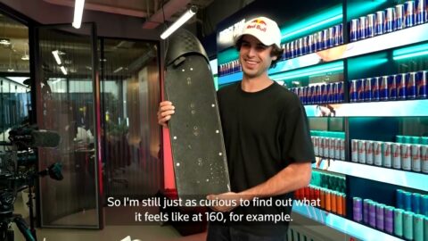 Diego Poncelet bate récord mundial de velocidad en skate sin frenos