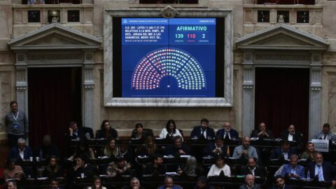 Diputados sesiona en el Congreso argentino