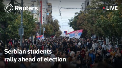 Estudiantes serbios se movilizan en Belgrado previo a elecciones