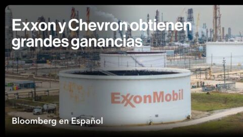Exxon y Chevron elevan ganancias por su negocio de refinación