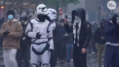 Francia: policía usa gases y cañones de agua en París