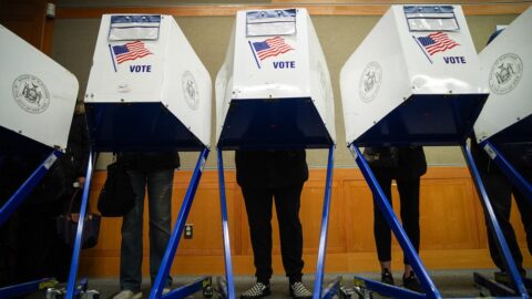 Inversores anticipan cambios de política tras elecciones de medio término en EE.UU.