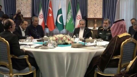Irán mantendrá diálogo con Arabia, Turquía y Pakistán