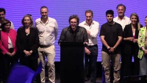 Justicia argentina desestima causa contra Milei y su hermana