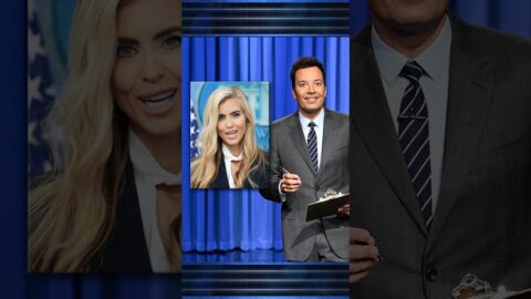 Katie Zacharia entrevistada por Jimmy Fallon sobre su rol como secretaria de prensa