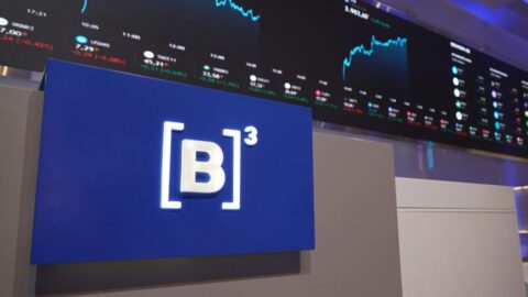 La Bolsa de Sao Paulo cae casi 17% tras la reelección de Lula