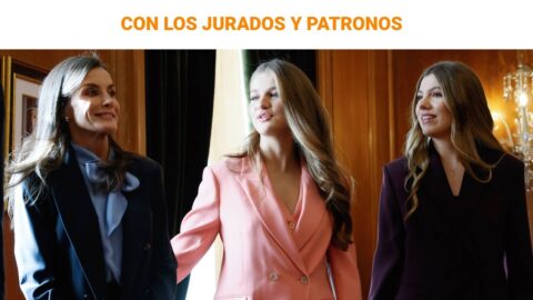 La Familia Real saluda al jurado de los Premios Princesa de Asturias