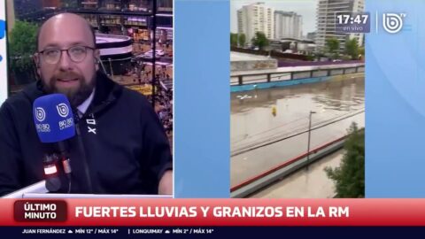 Lluvia y granizo provocan inundaciones y colapso vial en la RM