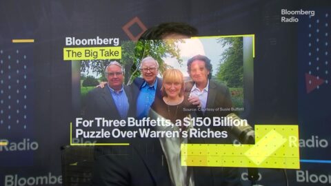 Los tres hijos de Warren Buffett deberán decidir el destino de su fortuna