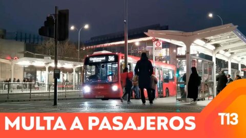 Multas en Reino Unido para pasajeros sin audífonos