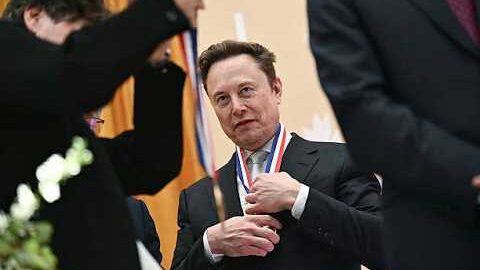 Musk anuncia que regalará acciones de SpaceX a niños en EEUU