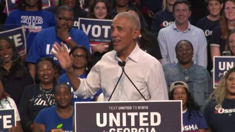 Obama critica a Trump en mitin de Georgia por Ossoff y Bottoms