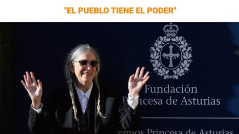 Patti Smith pide votar en rueda de prensa por el Princesa de Asturias