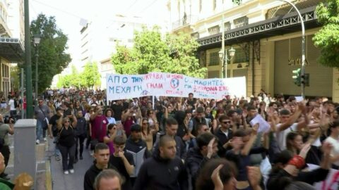 Protestas en Grecia por costo de vida y crisis educativa