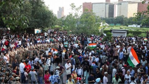 Protestas juveniles en India inspiran videojuegos satíricos