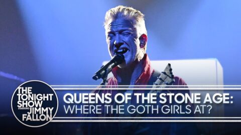 Queens of the Stone Age presenta «Where The Goth Girls At?» en The Tonight Show