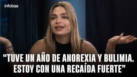 Selena Mosca relata su recaída en trastornos alimentarios