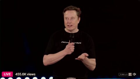 Tesla presenta un nuevo Roadster con propulsores capaces de volar