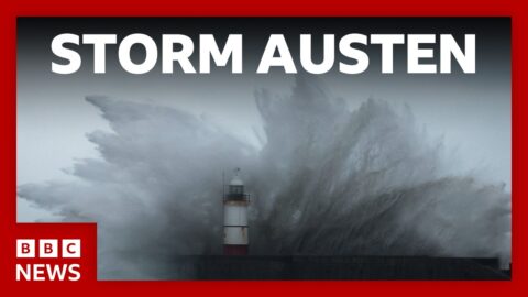 Tormenta Austen deja sin luz a miles de hogares en el Reino Unido