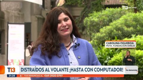 Uso del celular al volante causó 159 muertes en 2025, según Tele 13